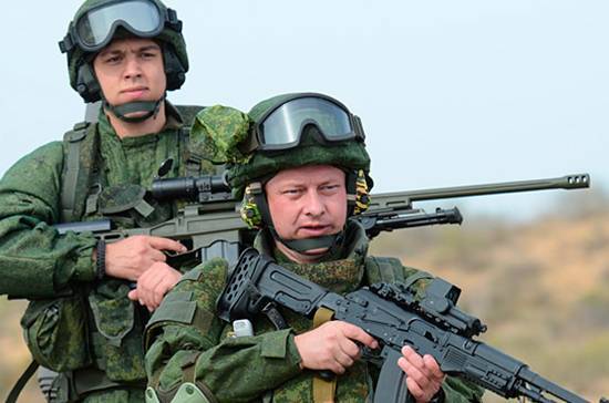 Госдума приняла закон об ответственности командиров за моральное состояние военнослужащих