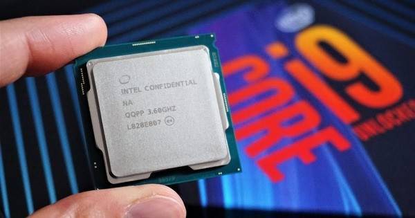 Intel пыталась подкупить исследователей, чтобы скрыть зияющие «дыры» в своих процессорах