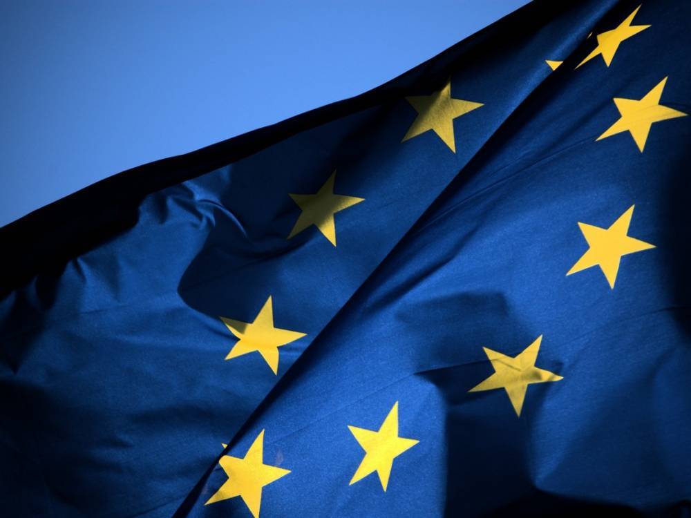 Европейцы отводят ЕС двадцать лет до полного распада