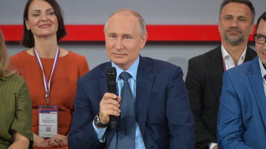 Путин допустил увеличение количества бюджетных целевых мест в вузах