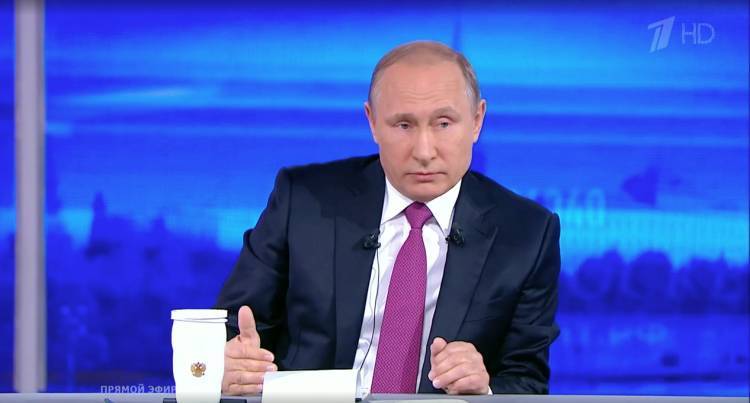Путин изучит проблему мошенничества в области возвратного лизинга