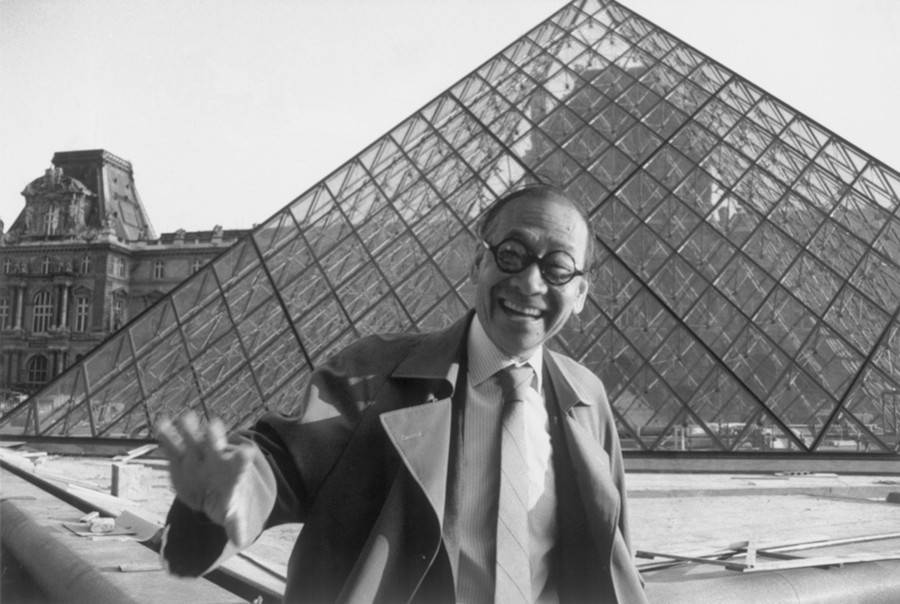 Создатель стеклянной пирамиды Лувра скончался в возрасте 102 лет