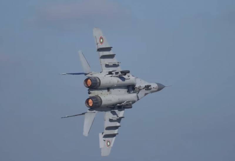 Болгария угрожает отказаться от американских самолетов при замене МиГ-29