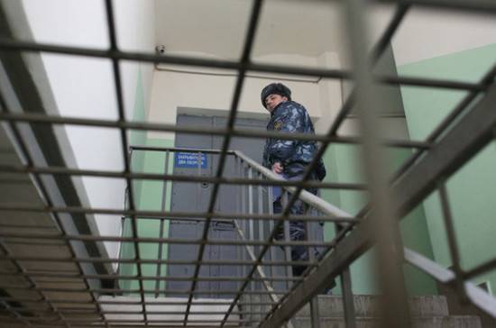 Законопроект о компенсациях за плохие условия содержания под стражей внесли в Госдуму
