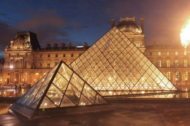 Скончался архитектор, построивший пирамиду Лувра