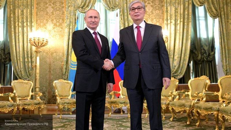 Путин договорился с Токаевым о встрече в Нур-Султане в конце мая