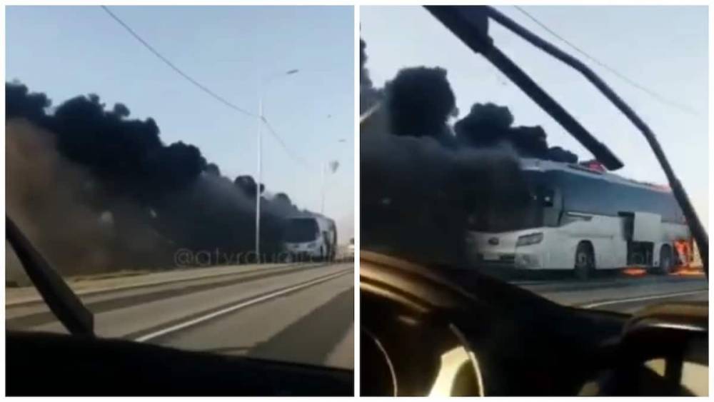 Рейсовый автобус с пассажирами загорелся в Атырауской области
