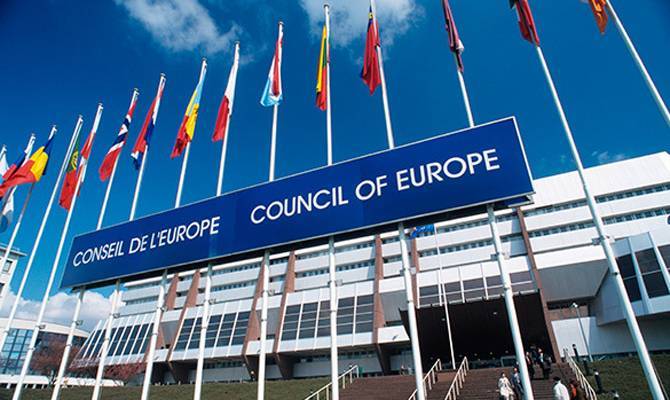 Совет Европы взял курс на снятие ограничений с Москвы