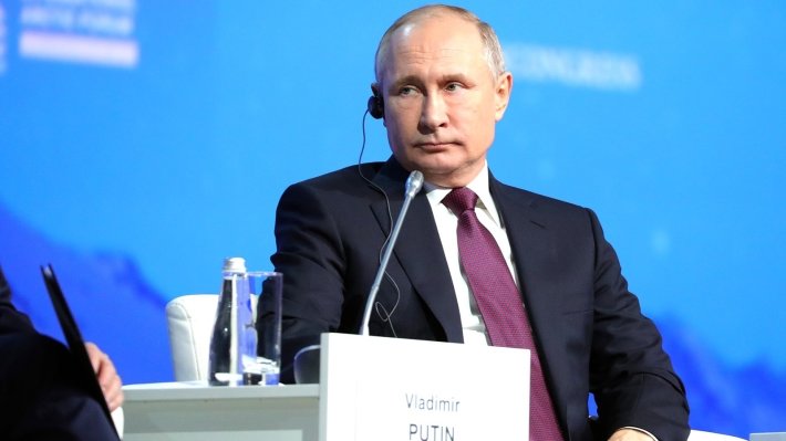 Путин заявил, что своевременная реализация разработок лазерного оружия важна России