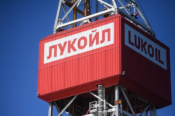 ЛУКОЙЛ подорожал почти на 200 млрд рублей из-за уменьшения капитала