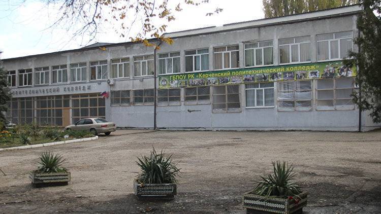 Устроившему стрельбу в Керченском колледже помогли войти внутрь – глава СК РФ