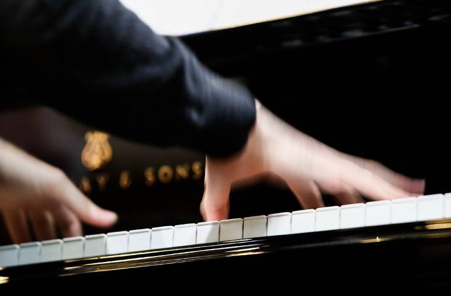 Джазовые пианисты-виртуозы выступят в Москве 30 мая