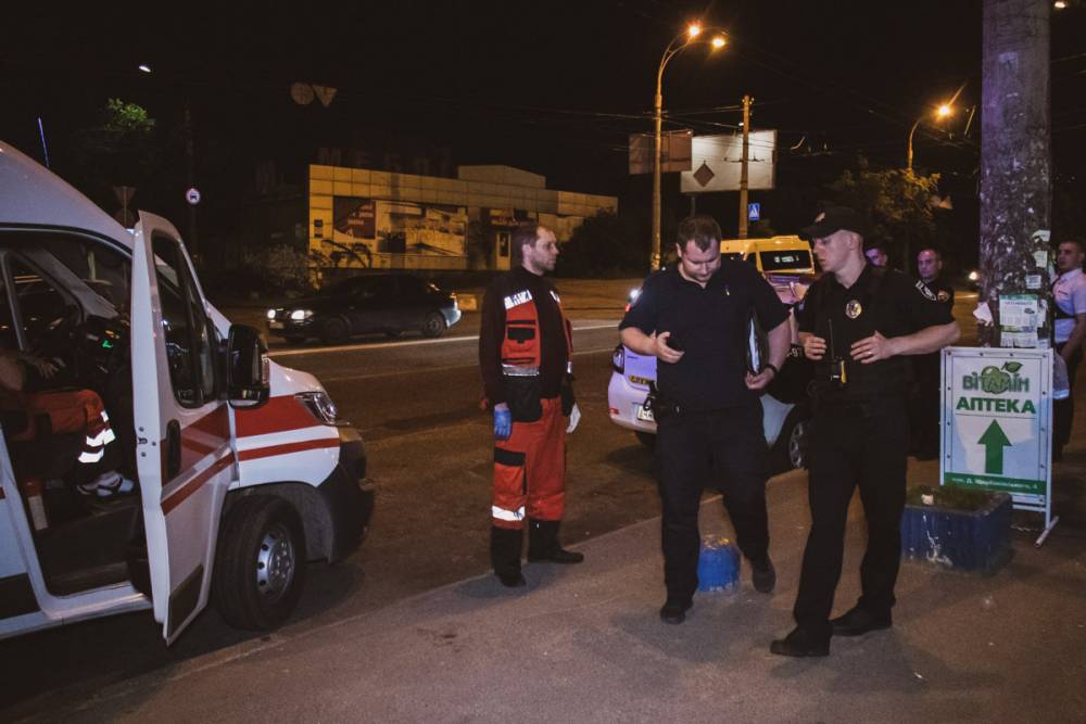 Пьяный боец Нацгвардии в Киеве попытался съесть вещдок после попытки телефонного терроризма