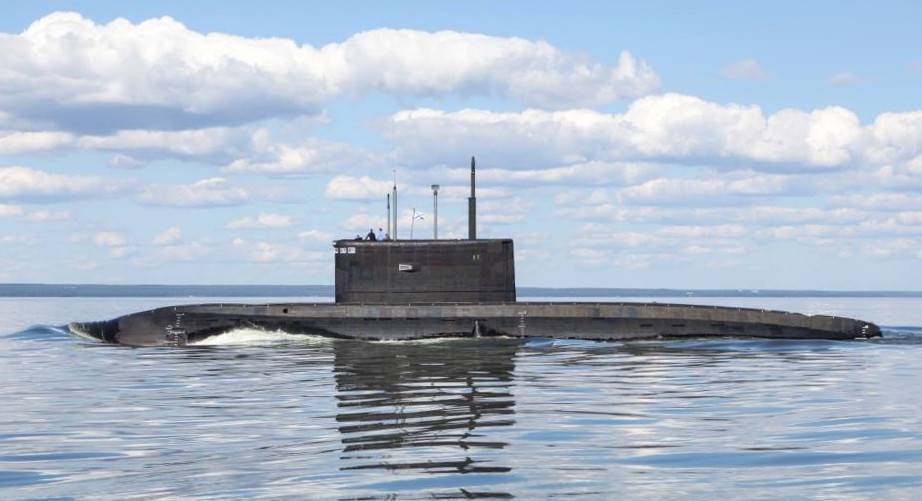 В Петербурге суд оштрафовал подводников на 17 млн рублей за столкновение с иностранным судном во время учений