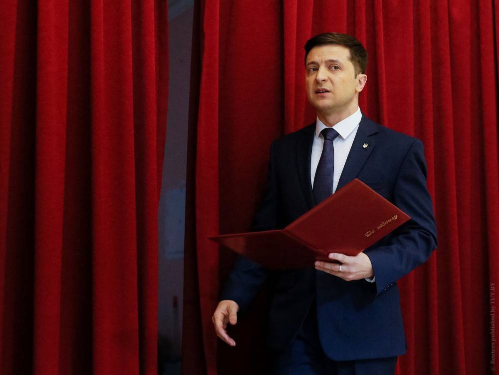 Зеленский подготовил указ о роспуске украинского парламента