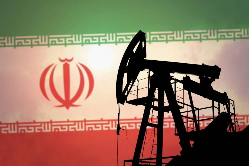 Тегеран нашел новые пути экспорта нефти на фоне давления США