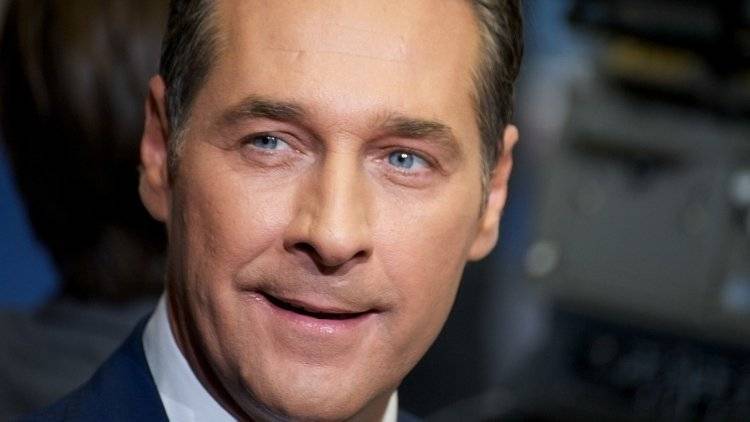 Вице-канцлер Австрии уйдет в отставку из-за скандала вокруг тайной сделки
