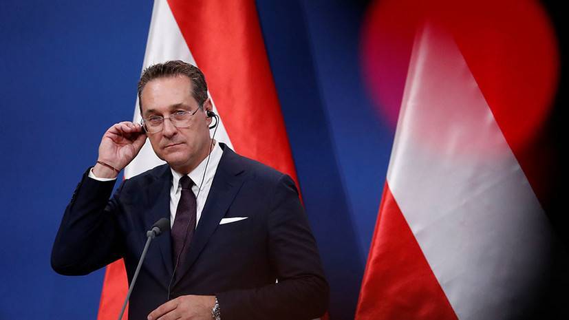 «Попытка политического убийства»: вице-канцлер Австрии подал в отставку