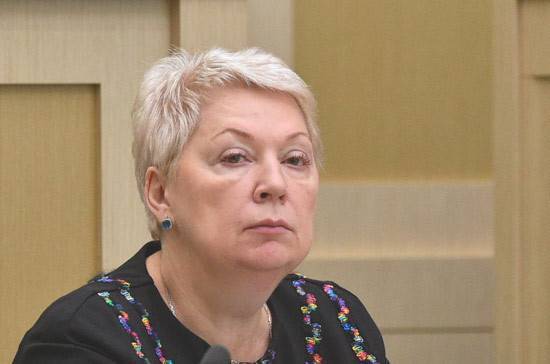 Васильева заявила о необходимости уделять больше времени периоду ВОВ в школьных уроках истории