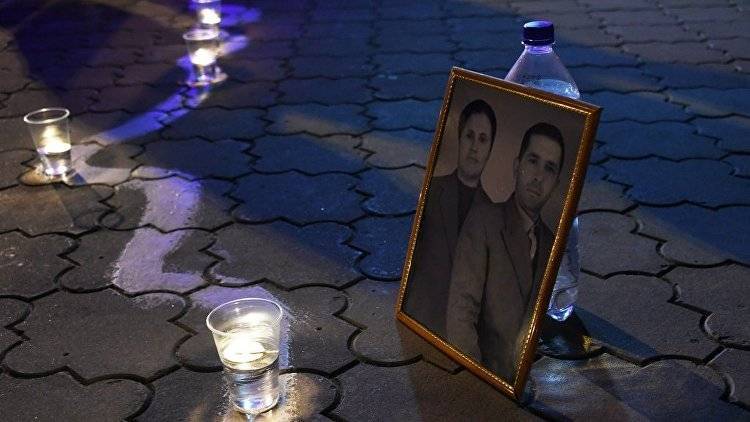 В Симферополе зажгли свечи в память о жертвах депортации народов Крыма