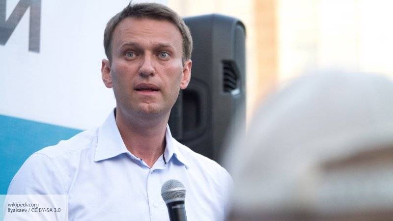 Блогер Навальный решил обманывать людей с помощью профсоюзов