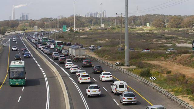 В Израиле готовятся ввести новые налоги на транспорт