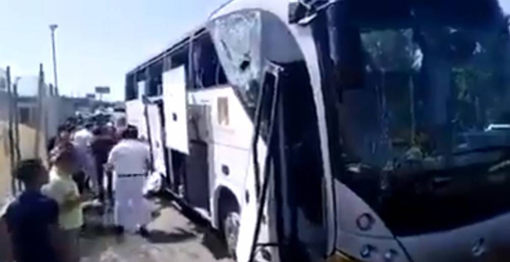 Россиян нет среди пострадавших при взрыве рядом с туристическим автобусом в Каире