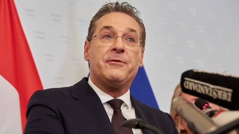 Австрийская прокуратура не расследует инцидент с вице-канцлером Штрахе