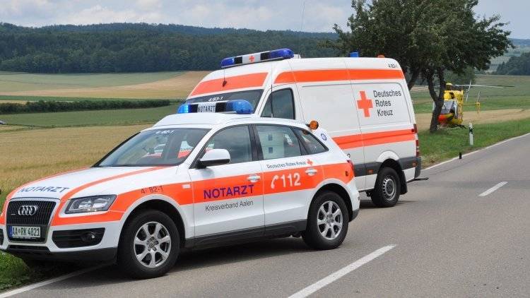 Пассажирский автобус опрокинулся в Германии, есть жертвы и пострадавшие
