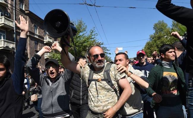 Армения: Второй этап ара-Майдана | Политнавигатор