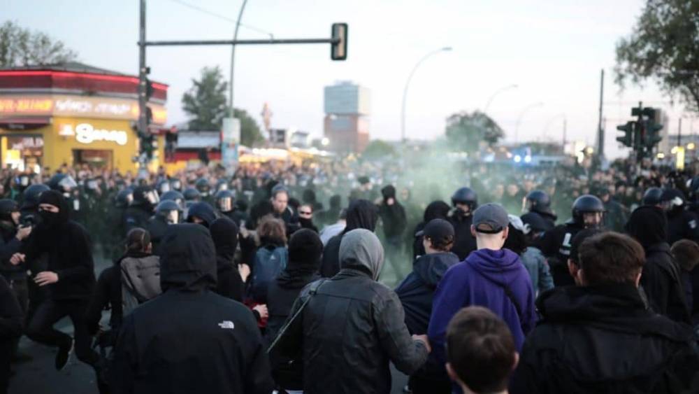 1 мая в Берлине: более 100 арестов и 30 пострадавших
