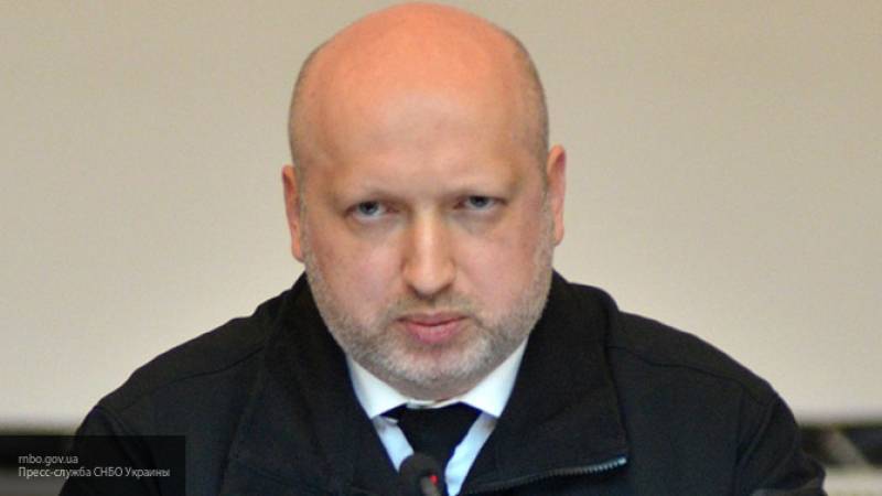 Порошенко уволил Турчинова с поста секретаря Совета нацбезопасности и обороны Украины
