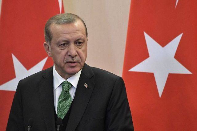 Эрдоган заявил о «непрекращающемся давлении» на Турцию