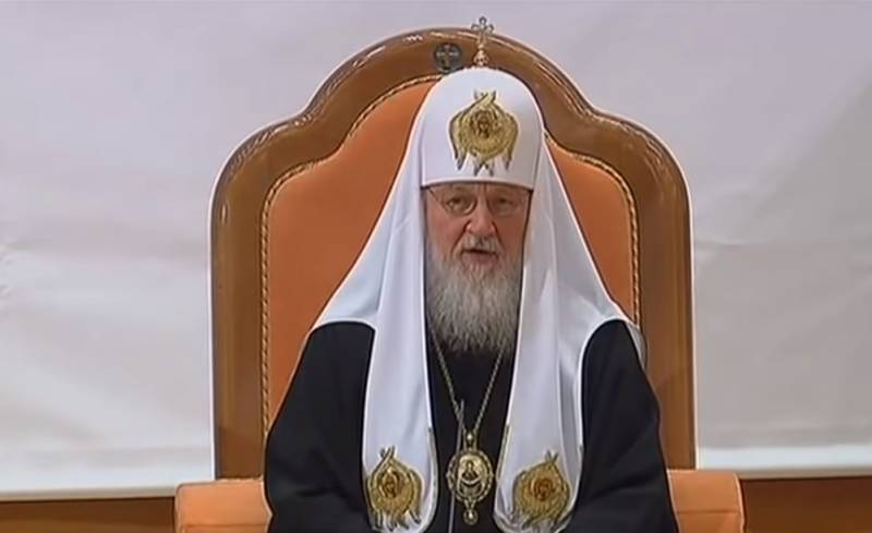 Патриарх Кирилл показал, как России выйти из демографического кризиса