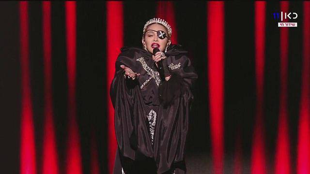 Куда исчезли фальшивые ноты в видео Мадонны с Евровидения