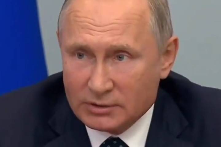Путин отказался поздравлять Зеленского с инаугурацией