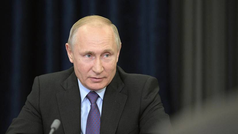 Песков: Путин поздравит Зеленского в случае успехов по Донбассу