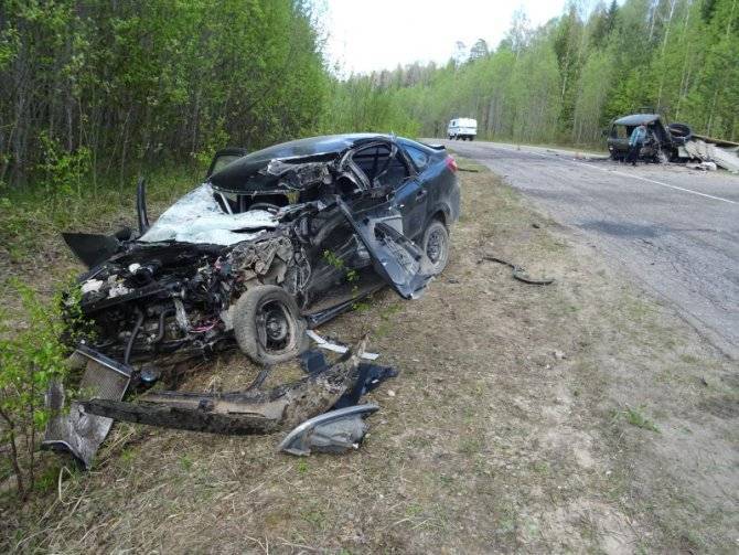 В ДТП в Коношском районе Архангельской области погибли два человека