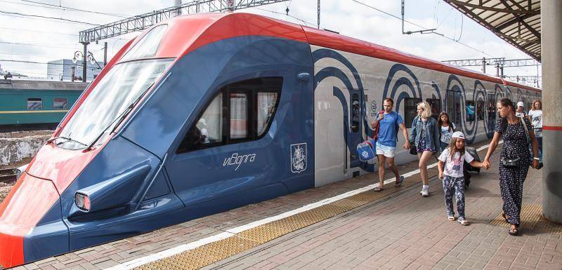 Новые поезда «Иволга» запущены по маршруту Подольск — Царицыно