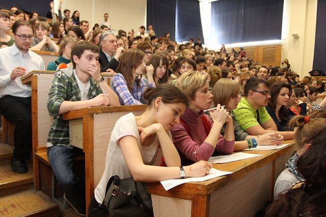 В России расширен перечень специальностей для целевого обучения в вузах