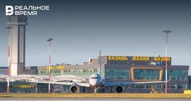 В аэропорту «Казань» авиатехник во время ремонта двигателя самолета упал с 4-метровой высоты