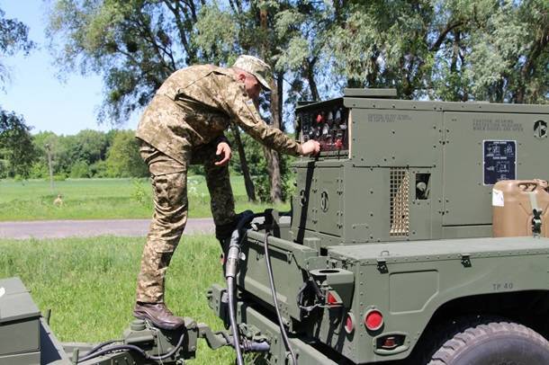Подразделения боевиков ВСУ получат два контрбатарейных радара от США