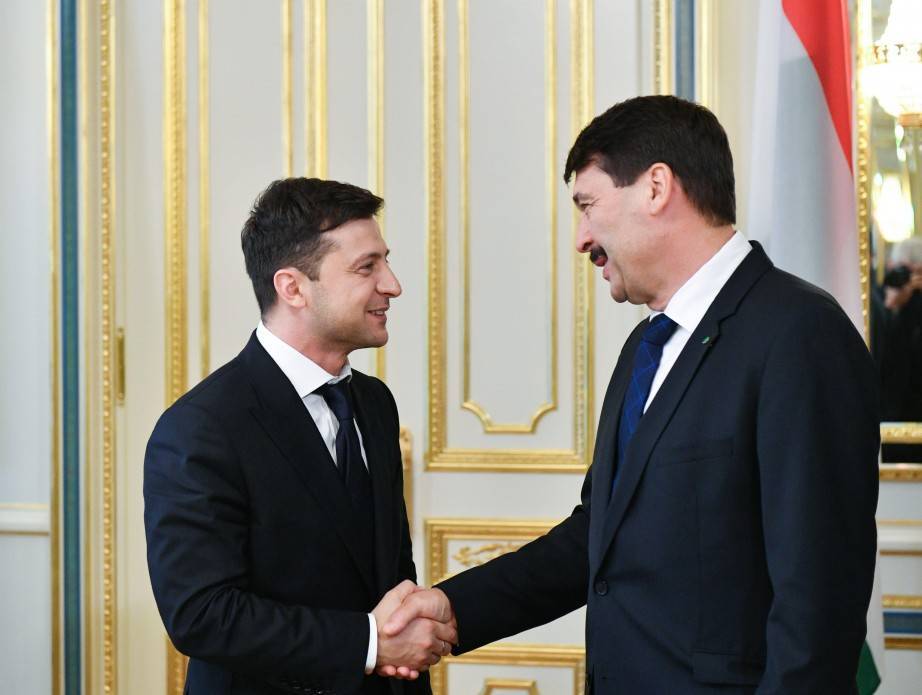 Президенты Венгрии и Украины провели встречу: чего ждать закарпатским венграм?