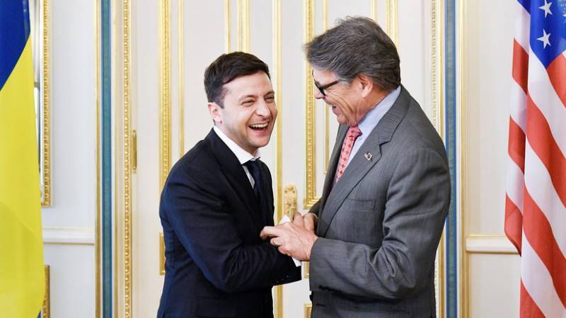 «Украина вряд ли переживёт Порошенко-2»: о чём свидетельствуют первые внешнеполитические заявления Зеленского