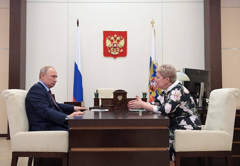 Путин и Васильева подвели итоги учебного года