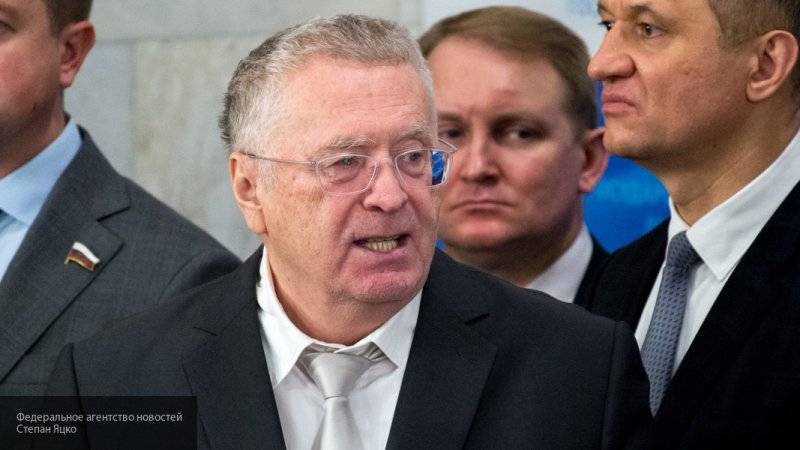 Жириновский призвал не признавать Зеленского