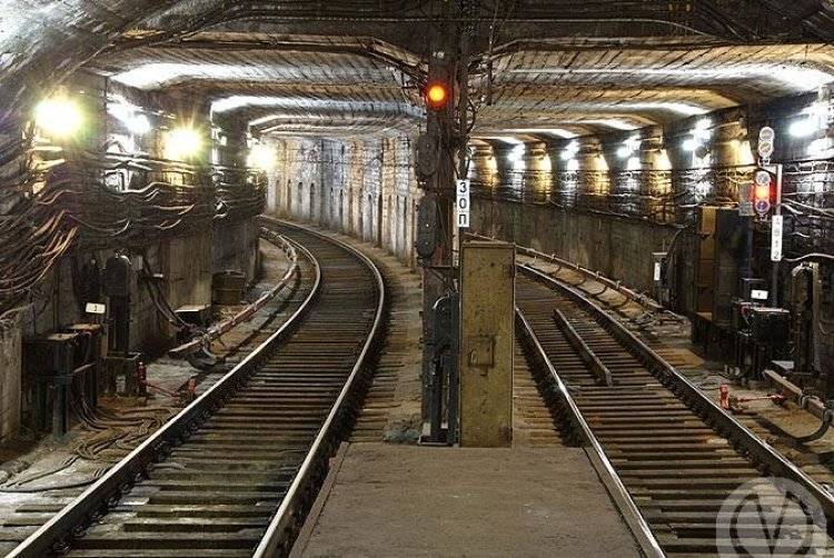 В петербургском метро раскрыли тайну «черных» тоннелей