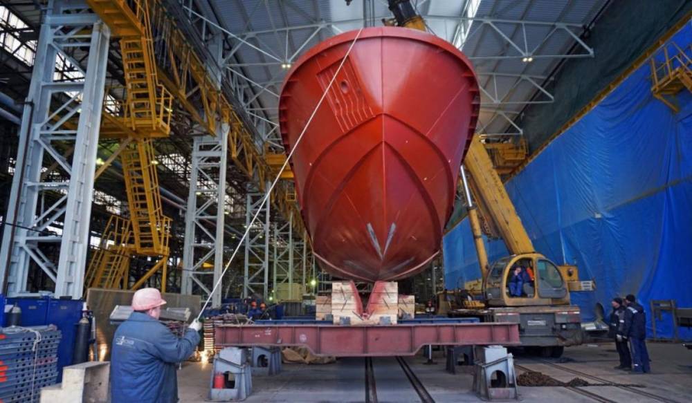 В Петербурге построят первое в России судно с безэкипажным вождением
