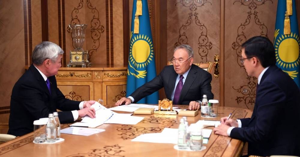 Назарбаев рассказал Сапарбаеву, почему его назначили министром