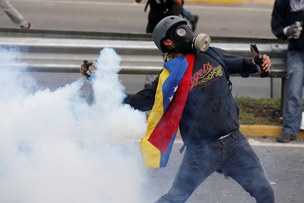 Глава СВР: кризис в Венесуэле будет продолжаться